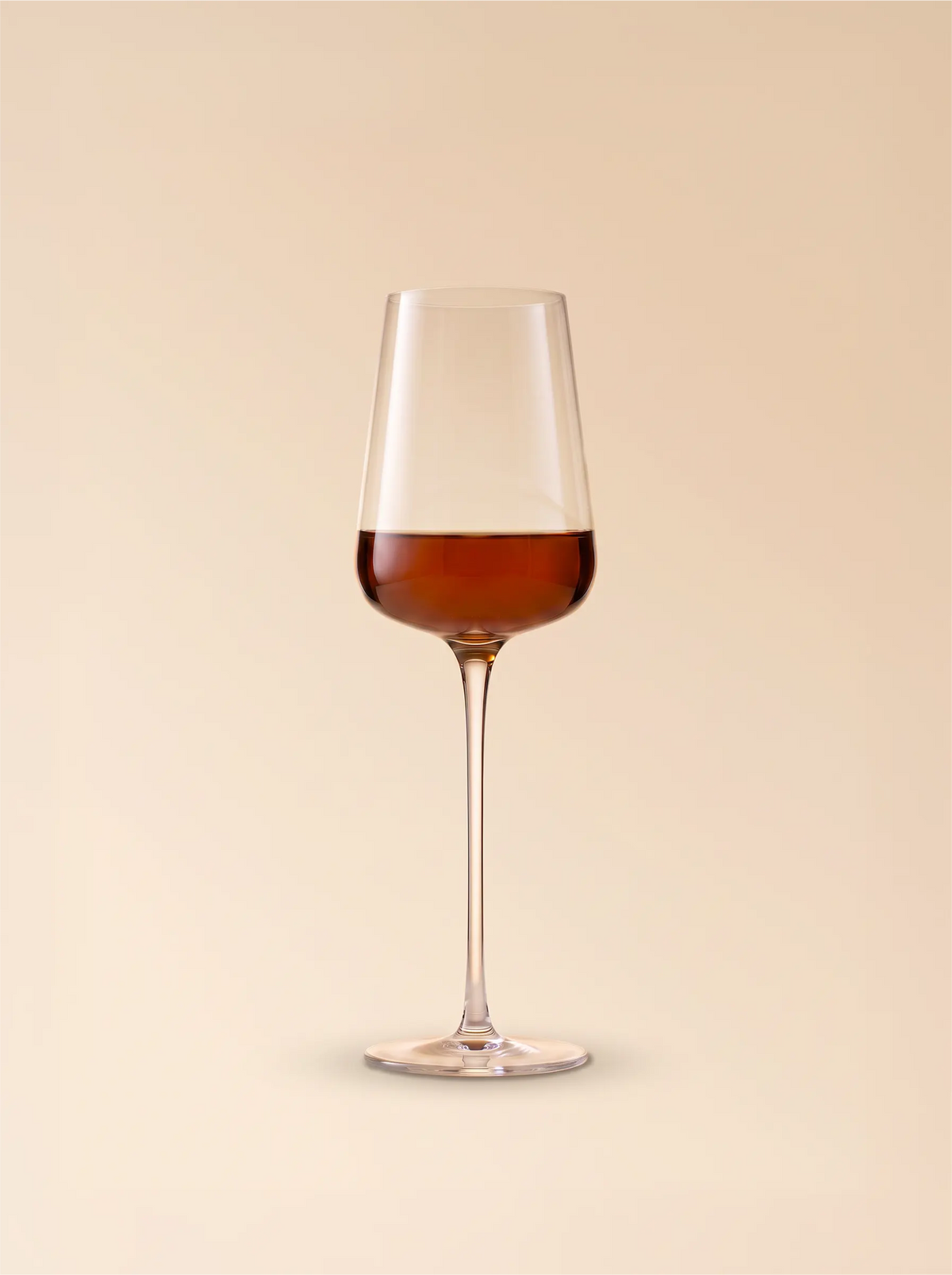 Moncalvillo N6 — dry chestnut-cask mead — lifestyle